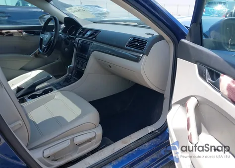 2016 Volkswagen Passat 1.8T Se z USA, uszkodzony, nr VIN 1VWBT7A39GC039211